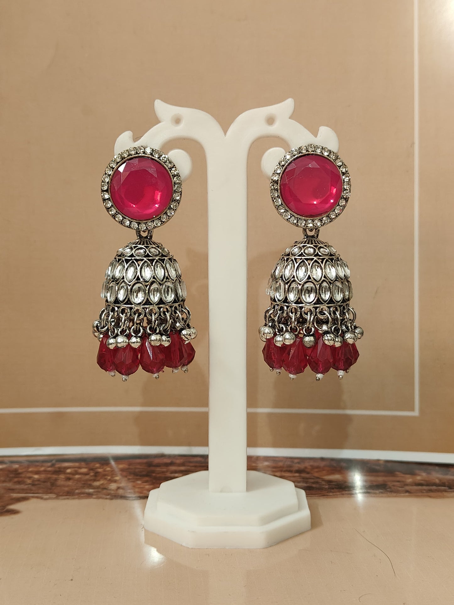 Kundan Jhumkas